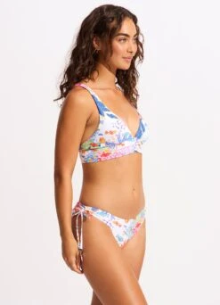 Under The Sea Triangle Bikini Top - White 9 Under The Sea Triangle Bikini Top - White -Outlet Seafolly Store 31414 061 White 5
