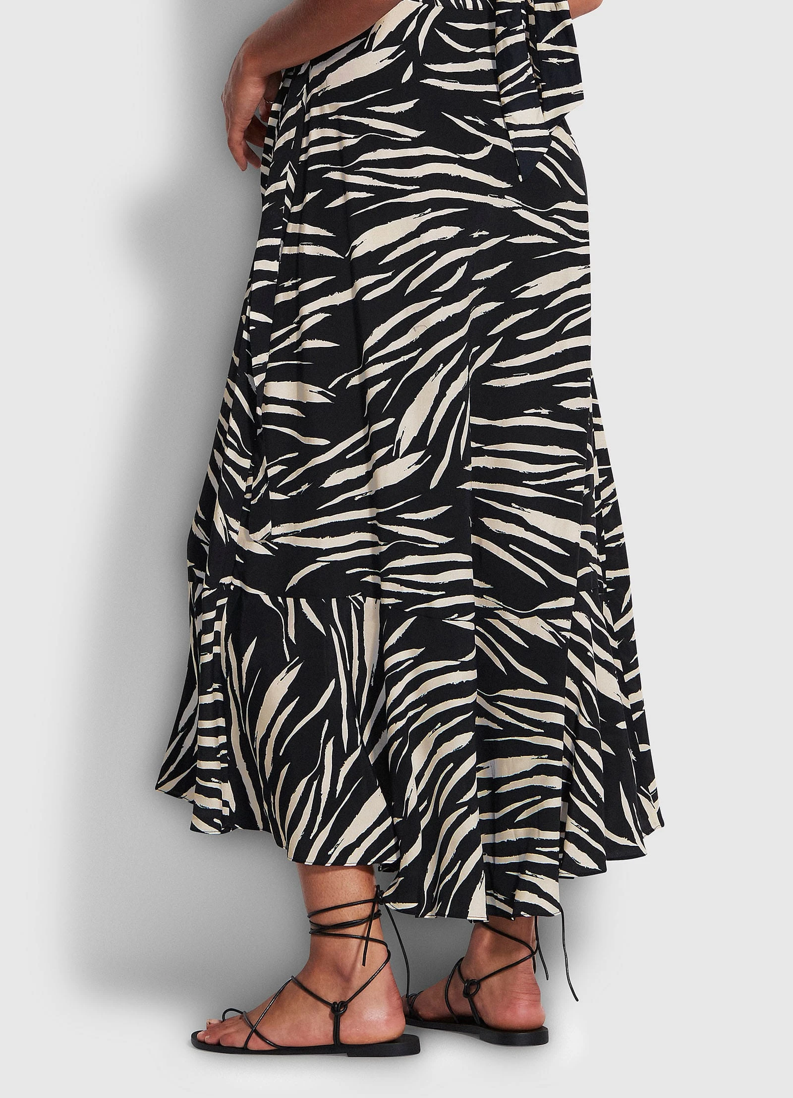 Skin Deep Wrap Skirt - Black 5 Skin Deep Wrap Skirt - Black - Image 3