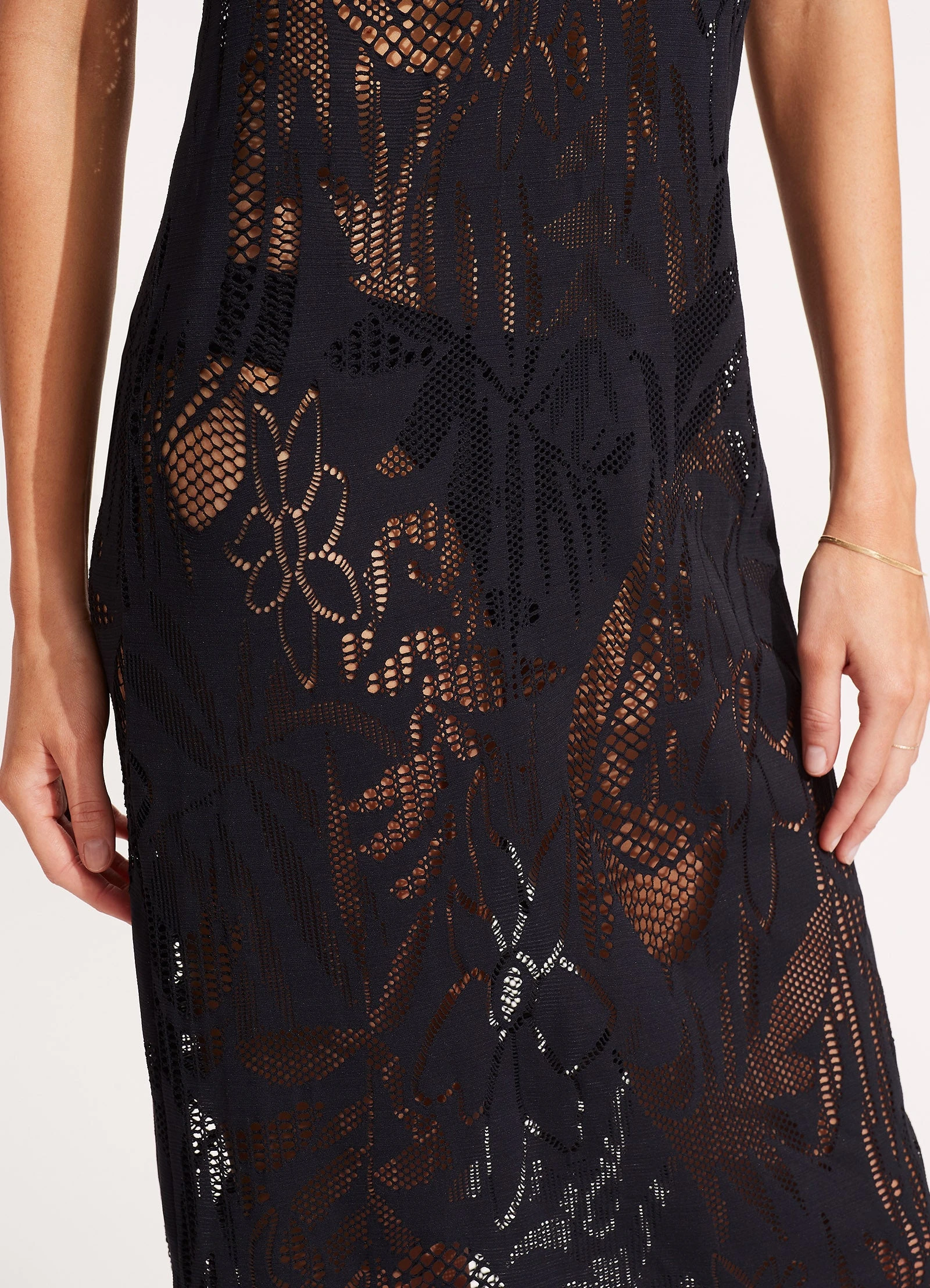 Islands Cover Up - Black 7 Islands Cover Up - Black - Image 5